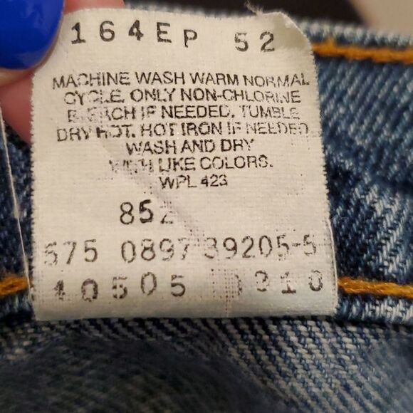 Vintage hi-waist broken in Levi's shorts - Picture 12 of 12